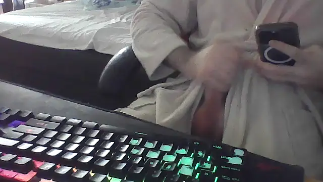 Snapshot of squiddy_69 chatting on September 25, 2025, 1:48 pm squiddy 69 online show from September 25, 2025, 1:48 pm