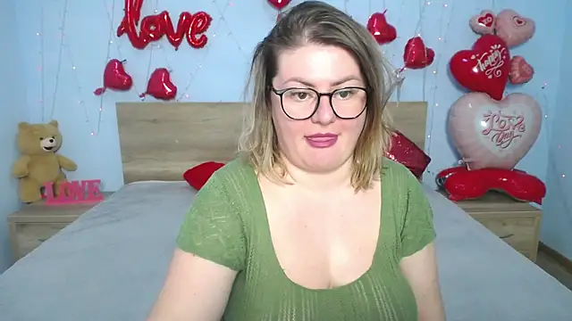 Snapshot of ZannaDreil chatting on March 2, 2025, 6:27 am ZannaDreil online show from March 2, 2025, 6:27 am