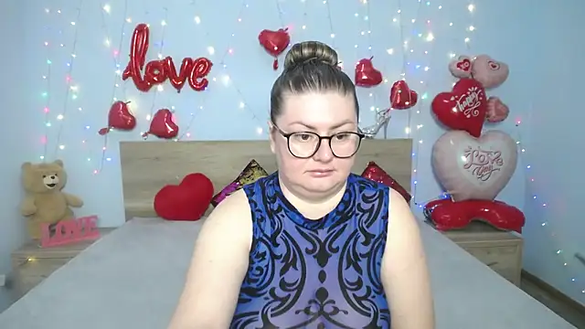 Snapshot of ZannaDreil chatting on March 6, 2025, 1:27 am ZannaDreil online show from March 6, 2025, 1:27 am