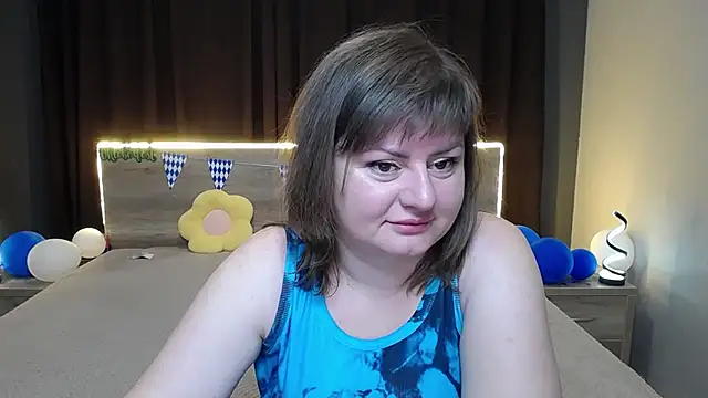 Snapshot of ZannaDreil chatting on September 26, 2025, 6:12 pm ZannaDreil online show from September 26, 2025, 6:12 pm