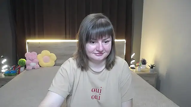 Snapshot of ZannaDreil chatting on October 12, 2025, 6:29 pm ZannaDreil online show from October 12, 2025, 6:29 pm