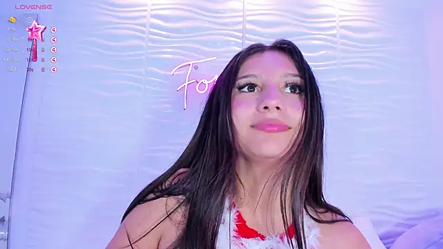 AvyMilton online show from December 28, 2024, 2:42 pm