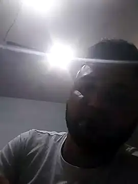 Snapshot of SINUECASTILLO chatting on January 5, 2025, 8:54 am SINUECASTILLO online show from January 5, 2025, 8:54 am