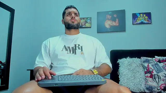 SamirHazard97 online show from February 12, 2025, 2:03 am