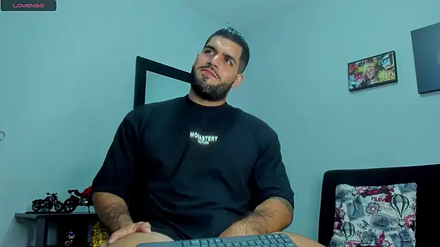 SamirHazard97 online show from February 28, 2025, 12:32 am