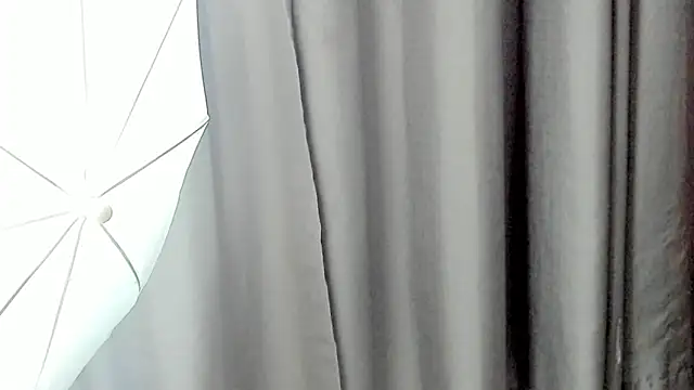 Snapshot of melody_suarez chatting on December 28, 2024, 1:39 am melody suarez online show from December 28, 2024, 1:39 am