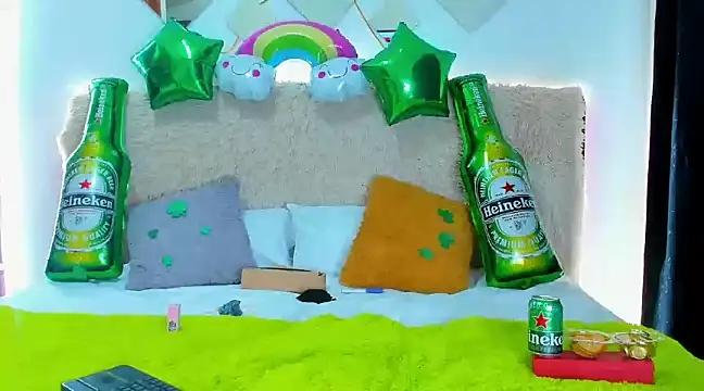 Cristal moon1 online show from March 18, 2025, 12:16 am