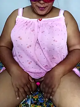 Chanel Blue Sl online show from September 14, 2025, 4:28 pm