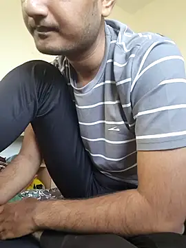 Snapshot of Jonrobinso chatting on March 5, 2025, 10:44 am Jonrobinso online show from March 5, 2025, 10:44 am