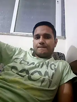 Snapshot of Jonrobinso chatting on March 6, 2025, 1:35 pm Jonrobinso online show from March 6, 2025, 1:35 pm