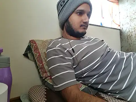 Snapshot of Jonrobinso chatting on September 28, 2025, 7:25 am Jonrobinso online show from September 28, 2025, 7:25 am