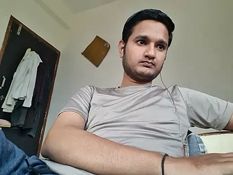 Snapshot of Jonrobinso chatting on October 17, 2025, 4:26 am Jonrobinso online show from October 17, 2025, 4:26 am