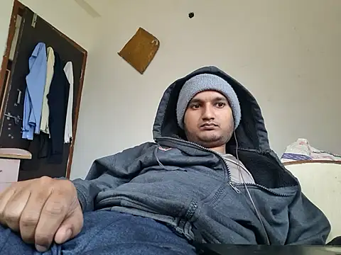 Snapshot of Jonrobinso chatting on November 15, 2025, 5:38 am Jonrobinso online show from November 15, 2025, 5:38 am