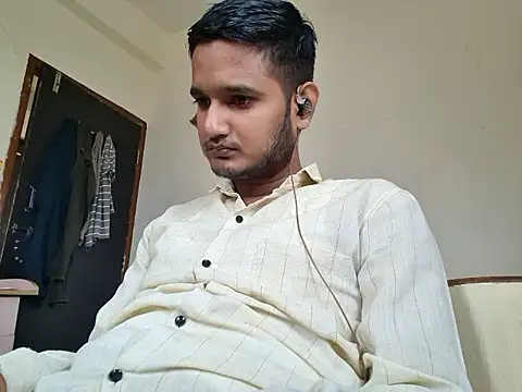 Snapshot of Jonrobinso chatting on November 25, 2025, 6:13 am Jonrobinso online show from November 25, 2025, 6:13 am