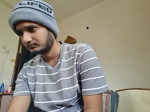 Snapshot of Jonrobinso chatting on November 30, 2025, 5:33 am Jonrobinso online show from November 30, 2025, 5:33 am