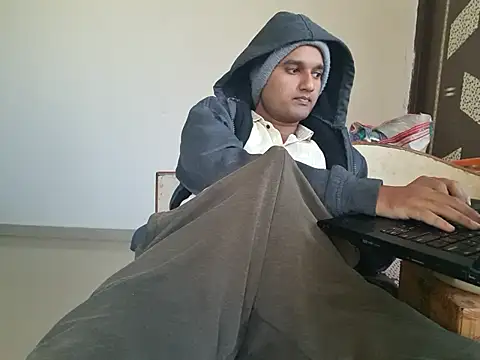 Snapshot of Jonrobinso chatting on December 14, 2025, 9:47 am Jonrobinso online show from December 14, 2025, 9:47 am