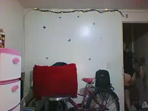 Snapshot of alixia81 chatting on January 10, 2025, 10:57 pm alixia81 online show from January 10, 2025, 10:57 pm