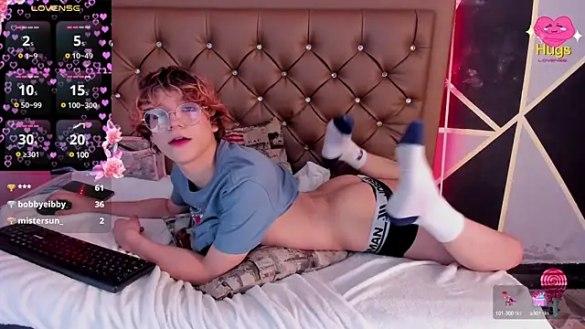 Snapshot of Max_lover1 chatting on January 23, 2025, 6:03 pm Max lover1 online show from January 23, 2025, 6:03 pm