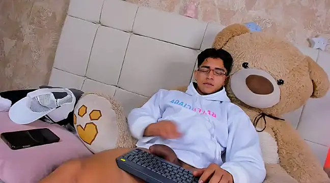 Muichiro tokito1 online show from December 23, 2024, 10:42 am