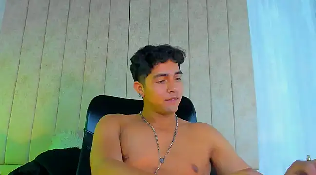 Muichiro tokito1 online show from January 21, 2025, 4:10 am