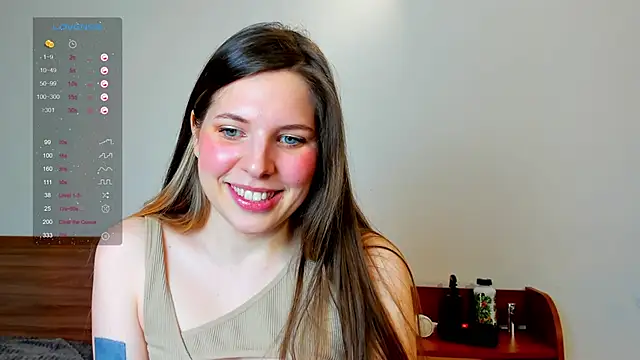 Snapshot of Annie_aww chatting on December 11, 2024, 12:02 am Annie aww online show from December 11, 2024, 12:02 am