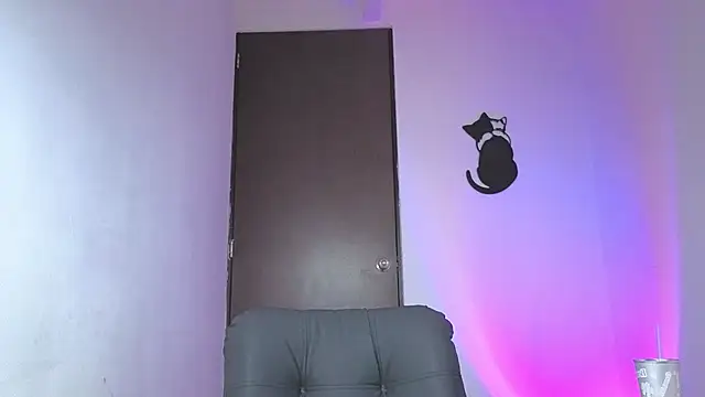 Saturno v online show from October 24, 2025, 2:30 am