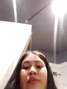 Snapshot of Miia_grand chatting on January 14, 2025, 7:21 pm Miia grand online show from January 14, 2025, 7:21 pm