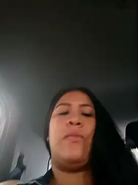 Snapshot of Miia_grand chatting on September 17, 2025, 1:13 pm Miia grand online show from September 17, 2025, 1:13 pm