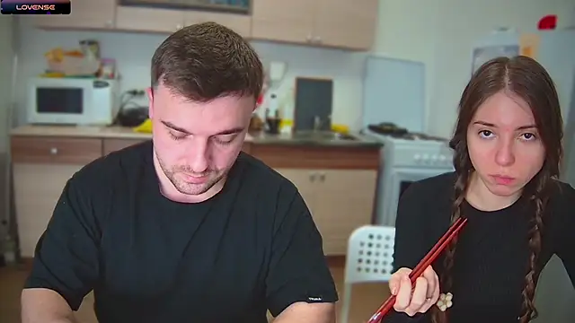 fcjuicy pussy online show from December 8, 2024, 12:30 pm