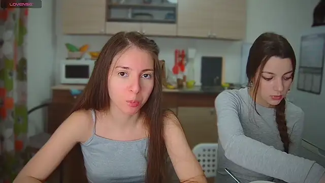 fcjuicy pussy online show from February 23, 2025, 12:16 pm