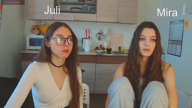 fcjuicy pussy online show from March 17, 2025, 7:24 am