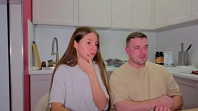 fcjuicy pussy online show from September 25, 2025, 4:54 pm