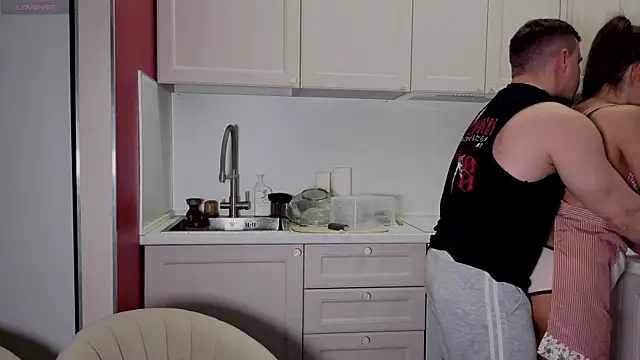 fcjuicy pussy online show from September 29, 2025, 6:02 pm