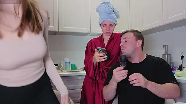 fcjuicy pussy online show from October 23, 2025, 9:19 am