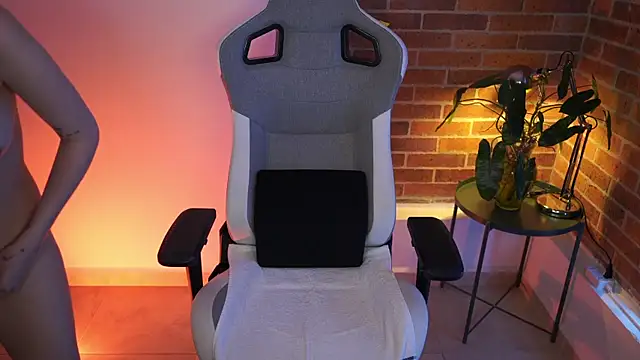 Snapshot of anyacutex chatting on January 18, 2025, 7:37 pm anyacutex online show from January 18, 2025, 7:37 pm