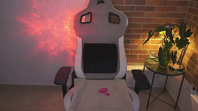 Snapshot of anyacutex chatting on February 19, 2025, 10:31 pm anyacutex online show from February 19, 2025, 10:31 pm