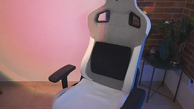 Snapshot of anyacutex chatting on March 8, 2025, 7:31 pm anyacutex online show from March 8, 2025, 7:31 pm