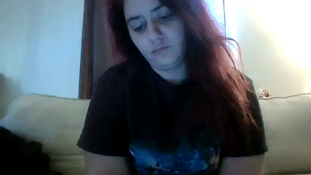 lilbishmiss online show from November 3, 2025, 3:57 pm