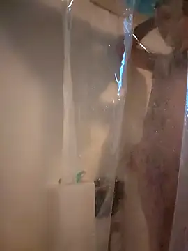 Snapshot of MysteriousFire23 chatting on December 14, 2024, 7:36 pm MysteriousFire23 online show from December 14, 2024, 7:36 pm