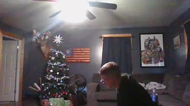 Snapshot of MysteriousFire23 chatting on February 11, 2025, 11:12 pm MysteriousFire23 online show from February 11, 2025, 11:12 pm