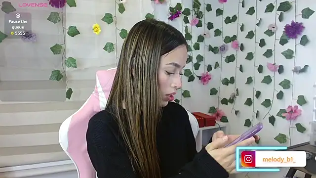 melody brawns online show from October 1, 2025, 1:22 am