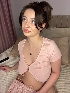 GraceCarther online show from October 30, 2025, 6:52 pm