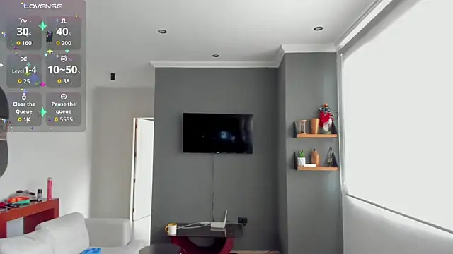 jessica tenderly online show from October 26, 2025, 2:34 pm