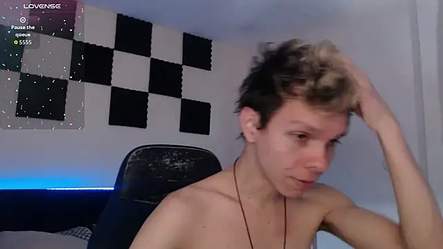 bryamado69 online show from October 24, 2025, 2:46 pm