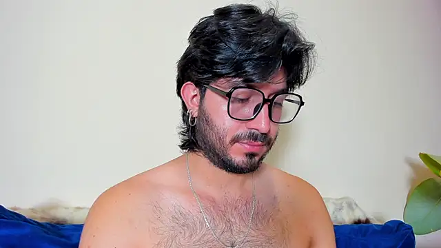 Snapshot of Ackerman_Eren_ chatting on February 5, 2025, 1:44 pm Ackerman Eren  online show from February 5, 2025, 1:44 pm