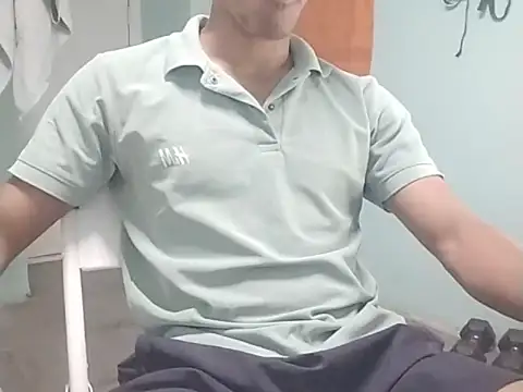 vicky0805 online show from February 24, 2025, 9:21 am