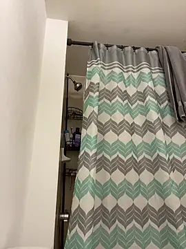 Snapshot of islandvybee55 chatting on March 2, 2025, 5:14 pm islandvybee55 online show from March 2, 2025, 5:14 pm