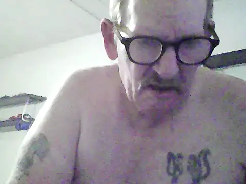 BALLZZZ111 online show from December 17, 2025, 9:15 am