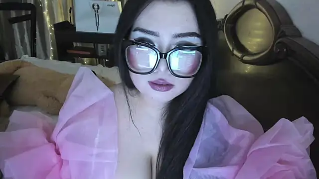 cutie sakura online show from January 31, 2025, 3:44 pm