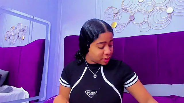 Snapshot of Sofi_Fox_ chatting on February 28, 2025, 1:14 pm Sofi Fox online show from February 28, 2025, 1:14 pm